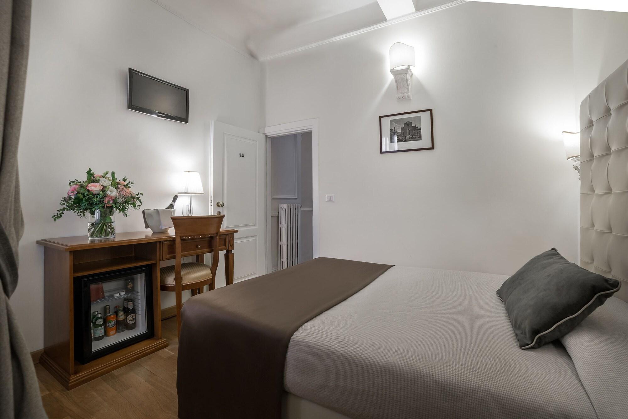 Hotel Bretagna Heritage - Alfieri Collezione Firenze Eksteriør bilde